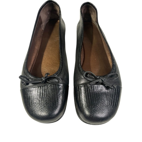 Vero Cuoio Shoes - Vero Cuoio Black Leather Ballet Flats Lizard Embossed Toe Bow Made in Italy 38.5